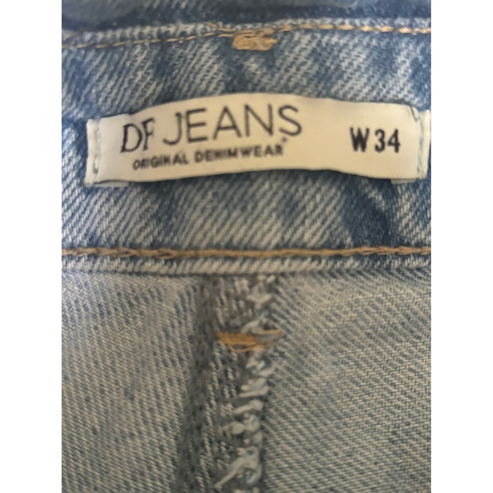 DF Jeans by Defacto High Waisted,‎ Light  Wash Jean Shorts Size 34 - Picture 5 of 7